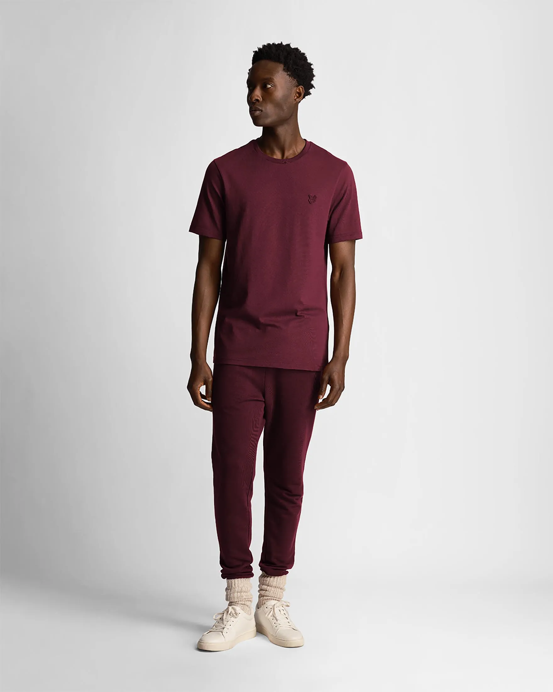 T-shirt mezza manica bordeaux in cotone con logo aquila tono su tono ricamata sul petto