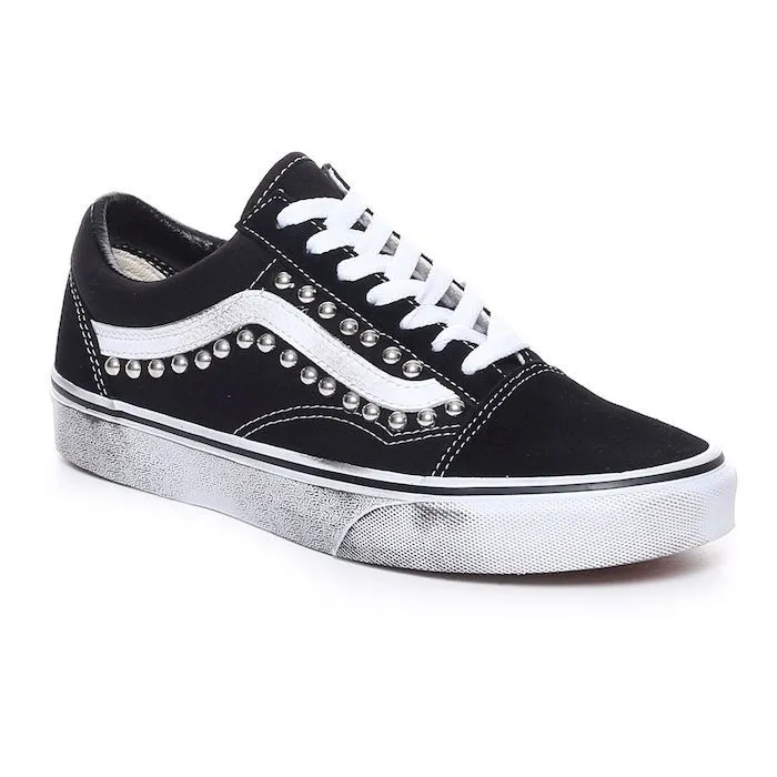 Vans Old Skool Borchie Donna Nero Bianco